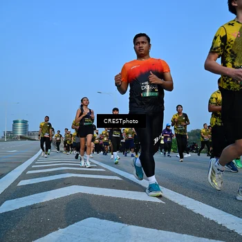 Runner Photo 6352795