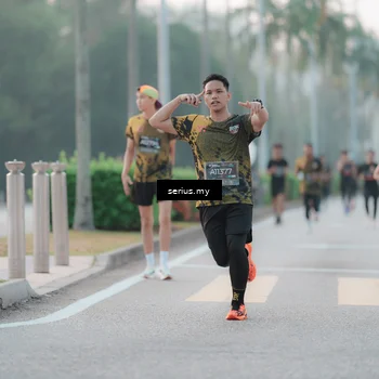 Runner Photo 6352856