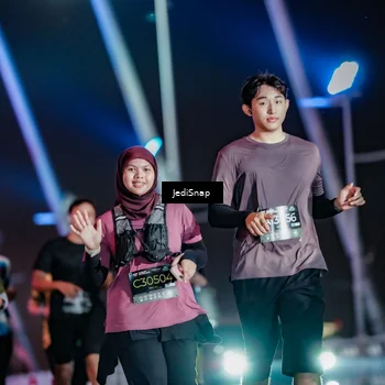 Runner Photo 6352876