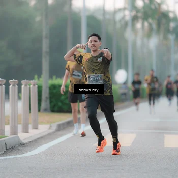 Runner Photo 6352878