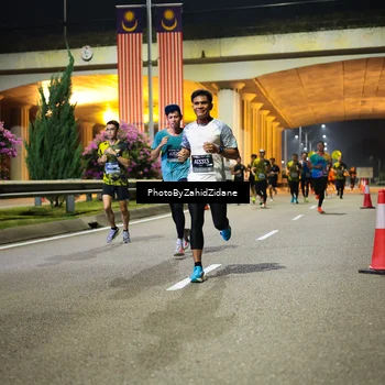 Runner Photo 6352897