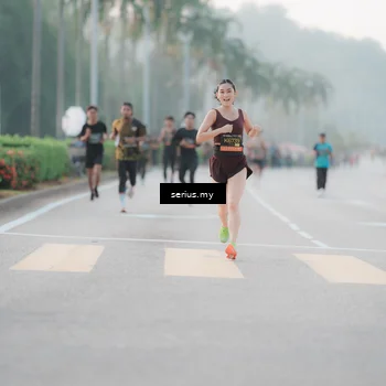 Runner Photo 6352900