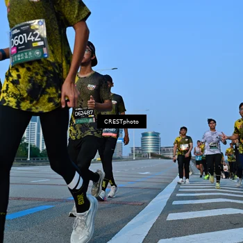 Runner Photo 6352916