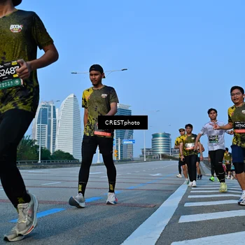 Runner Photo 6352945
