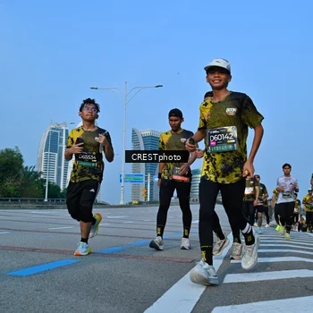 Runner Photo 6352952