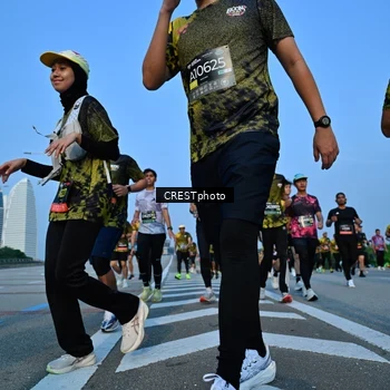 Runner Photo 6352958