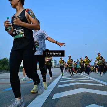Runner Photo 6352978