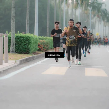 Runner Photo 6352987