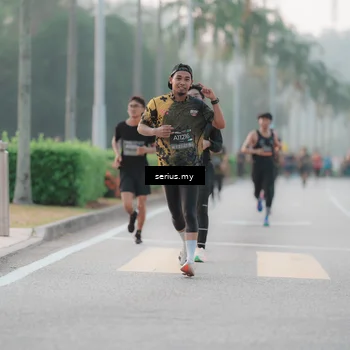 Runner Photo 6353023