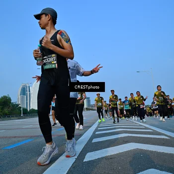 Runner Photo 6353024