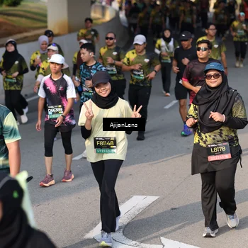 Runner Photo 6353041
