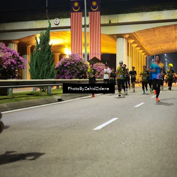 Runner Photo 6353042