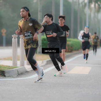 Runner Photo 6353053