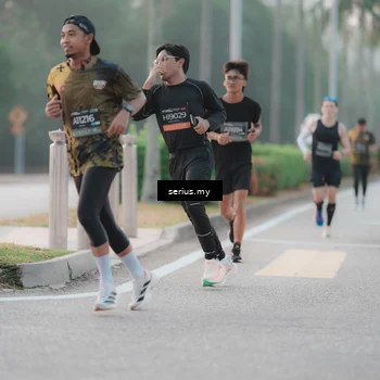 Runner Photo 6353060