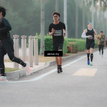 Runner Photo 6353065