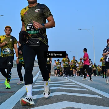 Runner Photo 6353066