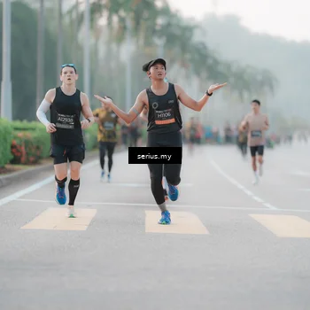 Runner Photo 6353092