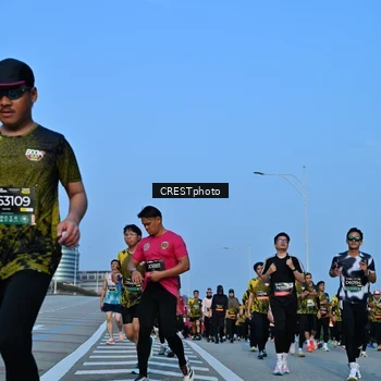 Runner Photo 6353114