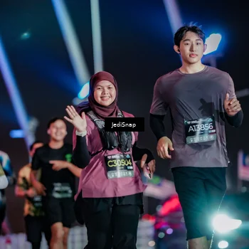 Runner Photo 6353120
