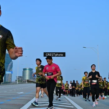 Runner Photo 6353127
