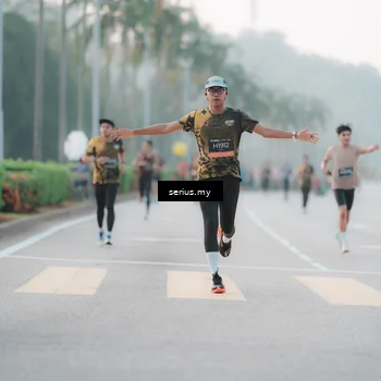 Runner Photo 6353136