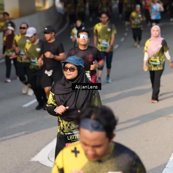 Runner Photo 6353152
