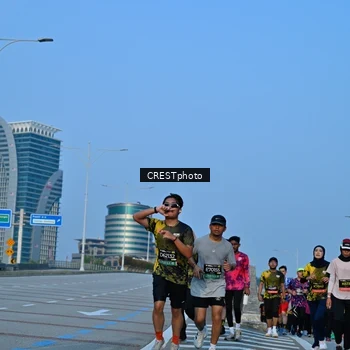 Runner Photo 6353155