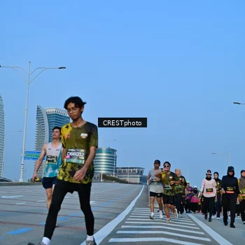 Runner Photo 6353157