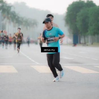 Runner Photo 6353171