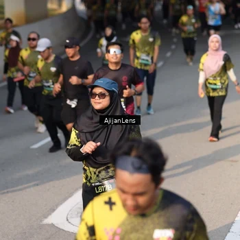 Runner Photo 6353173