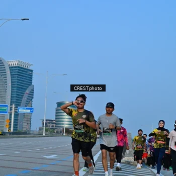 Runner Photo 6353180