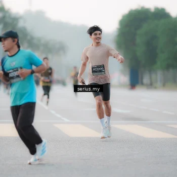 Runner Photo 6353183