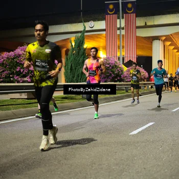 Runner Photo 6353197