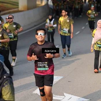 Runner Photo 6353205