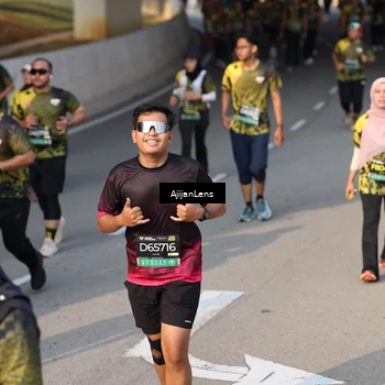 Runner Photo 6353216