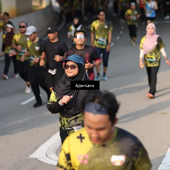 Runner Photo 6353218