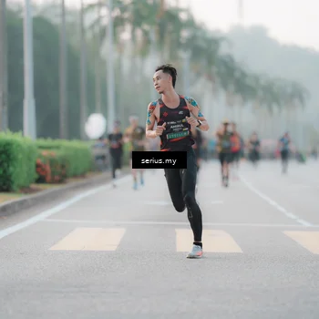 Runner Photo 6353240