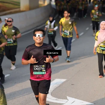 Runner Photo 6353252