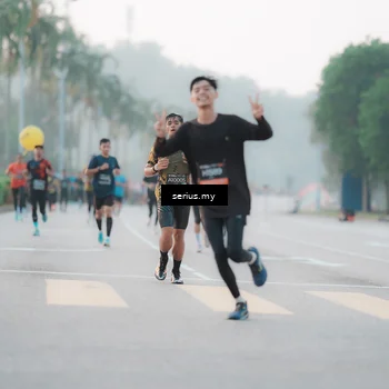 Runner Photo 6353256