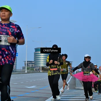 Runner Photo 6353285