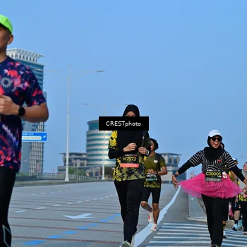 Runner Photo 6353298