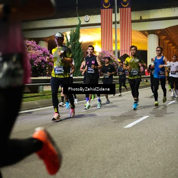 Runner Photo 6353324