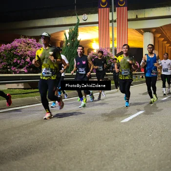 Runner Photo 6353357