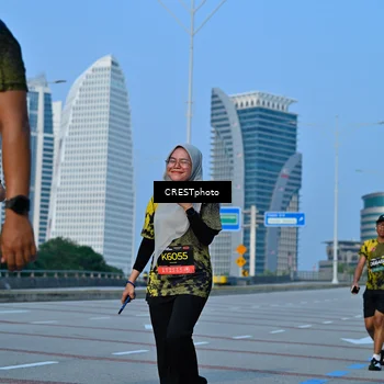 Runner Photo 6353376