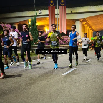 Runner Photo 6353396