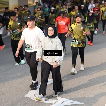 Runner Photo 6353414
