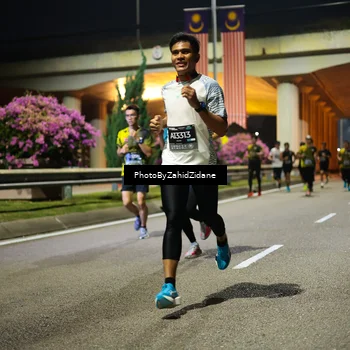Runner Photo 6353415