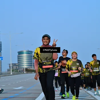 Runner Photo 6353426