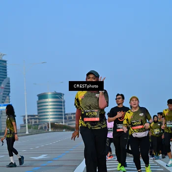 Runner Photo 6353428