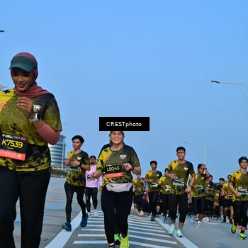 Runner Photo 6353436